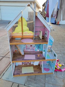Dollhouse