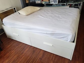 Great quality Full size bed frame with drawers