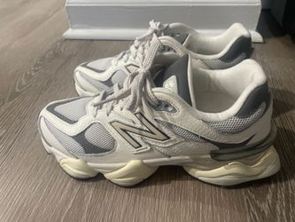 Women’s New Balance 9060