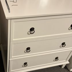 White 3 drawer dresser