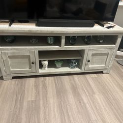 Entertainment, Stand, Solid Quality