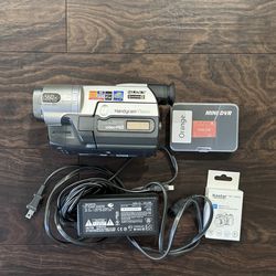 Sony Camcorder Handycam Hi8 Steady shot CCD-TRV608