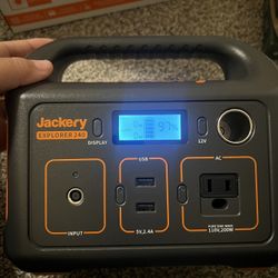 Jackery 240 With Solar Panel 