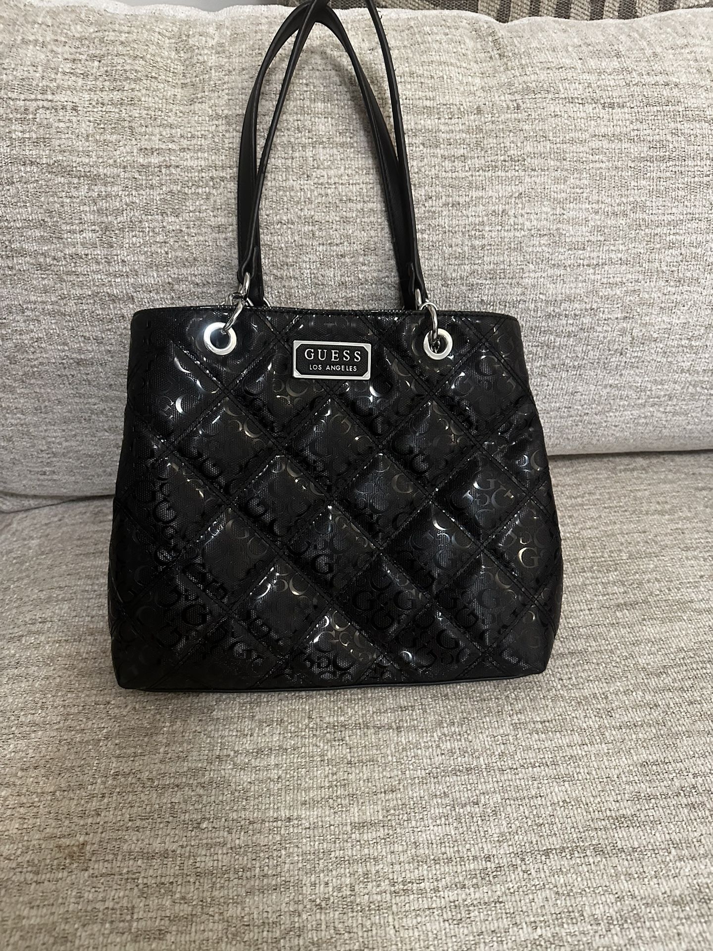 Guess Black shoulder bag