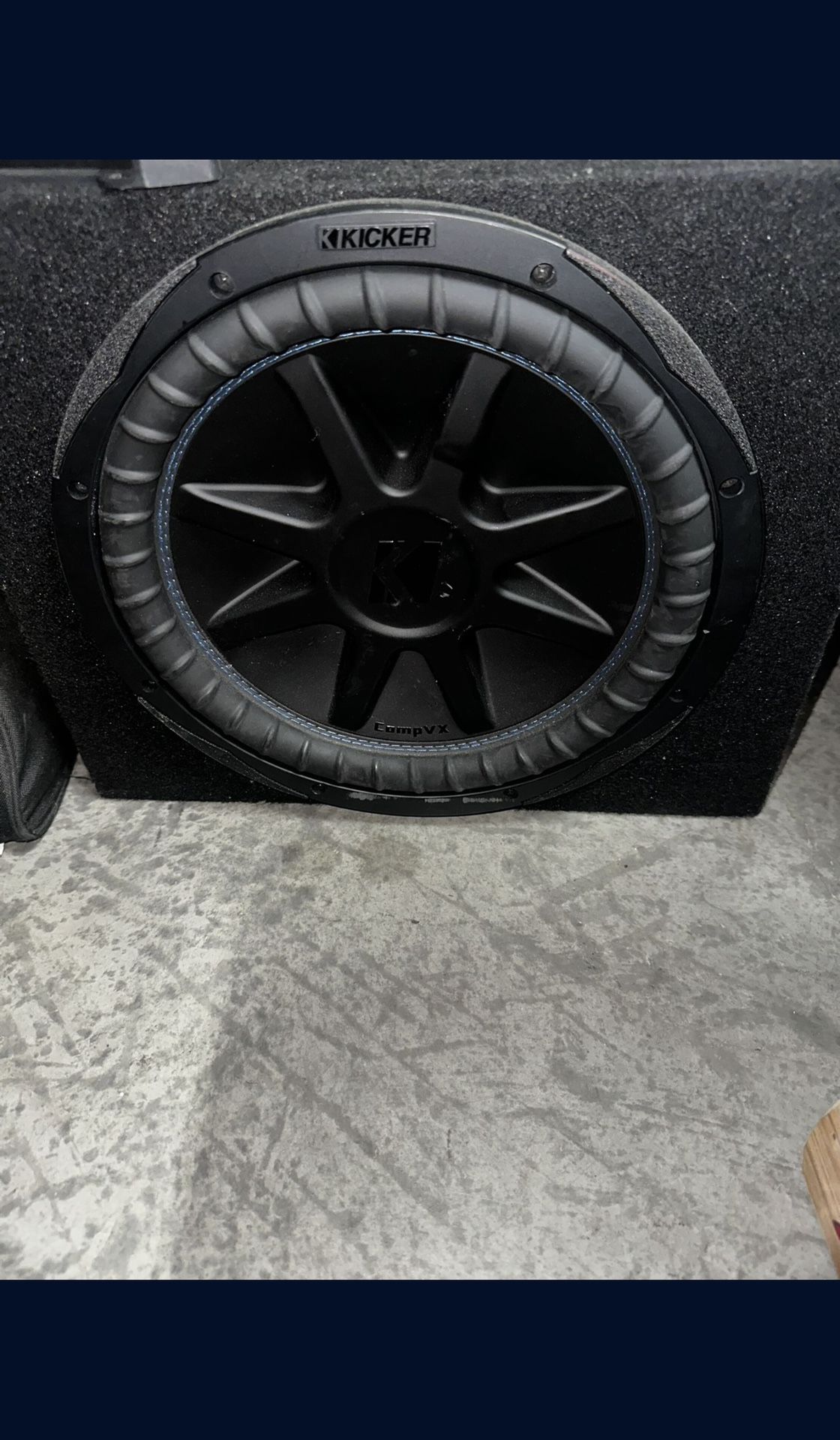 Kicker Sub & Alpine Amp