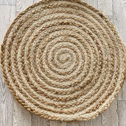 set of 4 gently used round placemats 
