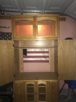 Entertainment center