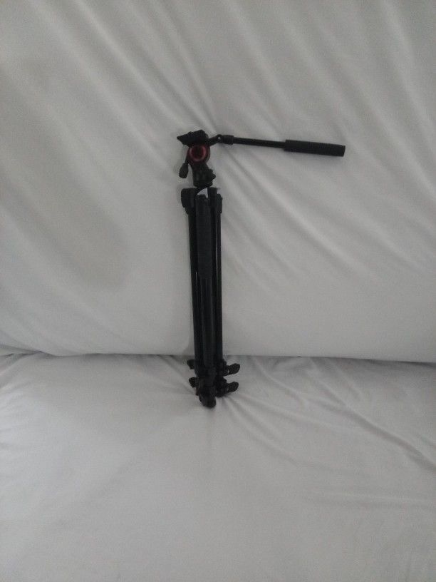 Manfrotto 290 Light Tripod