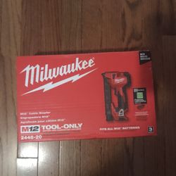 Milwaukee M12 Cable Stapler Tool Only