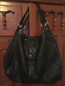 Classy Leather Coach Bag With Matching Wallet