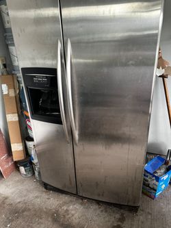 Refrigerator Kitchen Aid