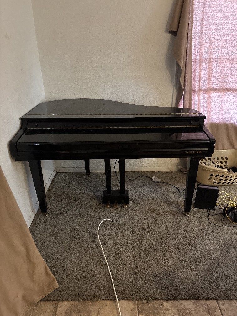 A Black Piano Yeah