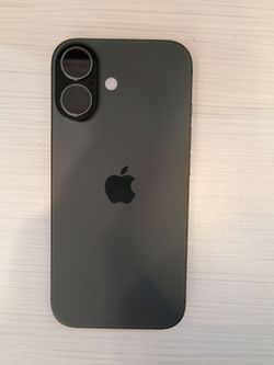 IPHONE 17..... PRICE 610$