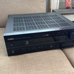 Yamaha Av Receiver Htr – 5560