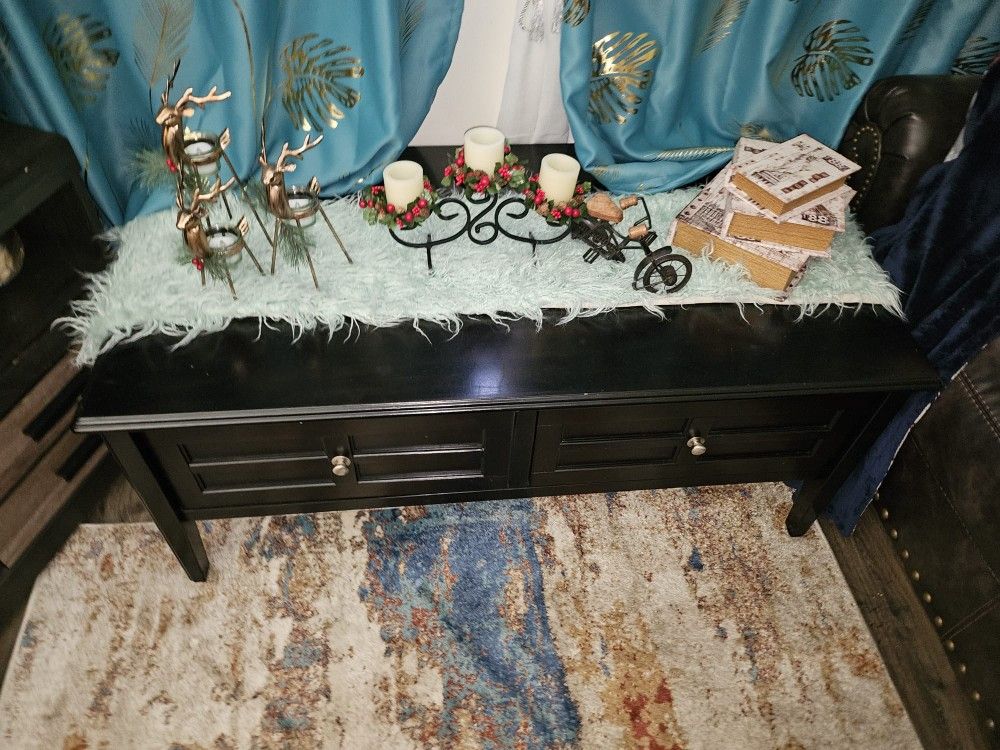 Ashley Living Room Furniture