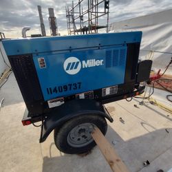 Miller Welder. Pro 300 Big Blue Diesel 