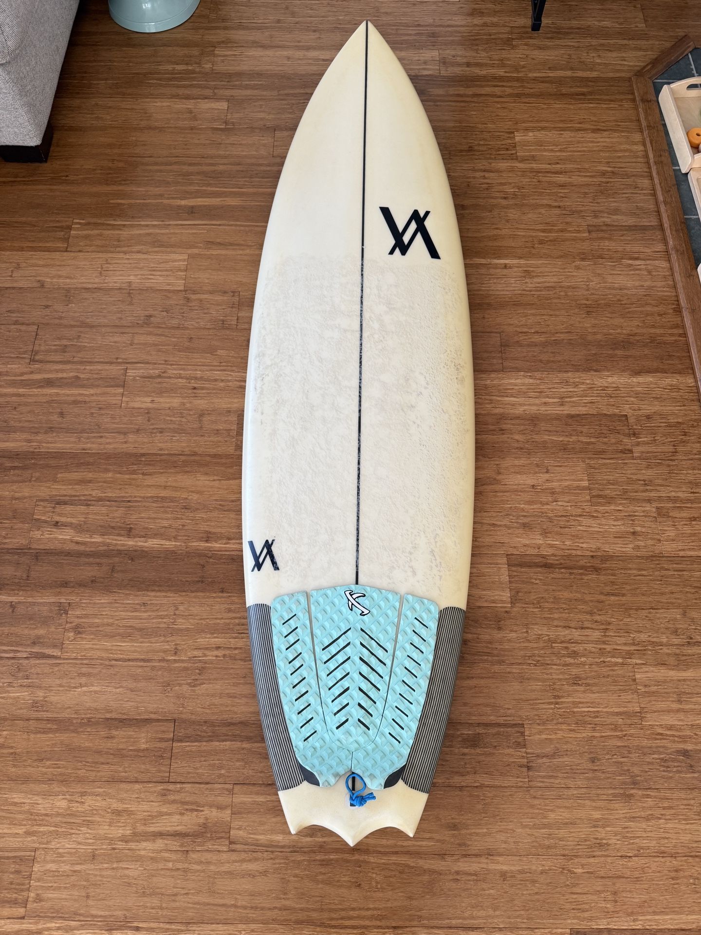5’11” Short Board With FCS Fin Box
