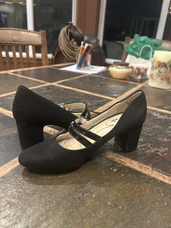 Cute/fancy Black Heels