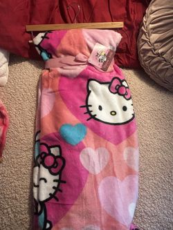 Hello Kitty Valentines Blanket