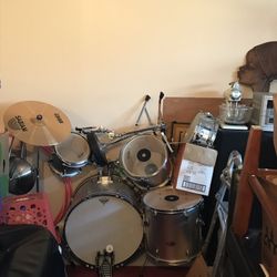 Drum Set 
