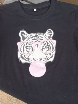 Black Tiger Graphic T-Shirt