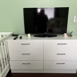 6 Drawers White Dresser 