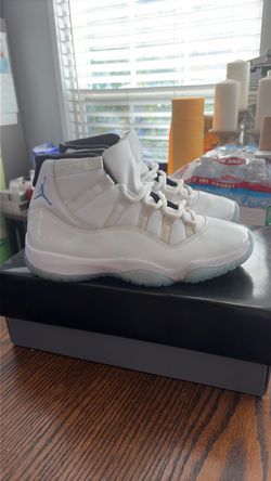 Jordan 11 “Legend Blue” Size 8M