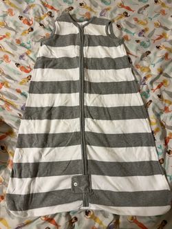 Burt’s Bee Sleep Sack Size M 6-12 Months 