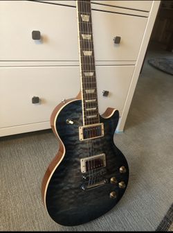 2019 Gibson Les Paul Standard w/Vox DC 10 Amp