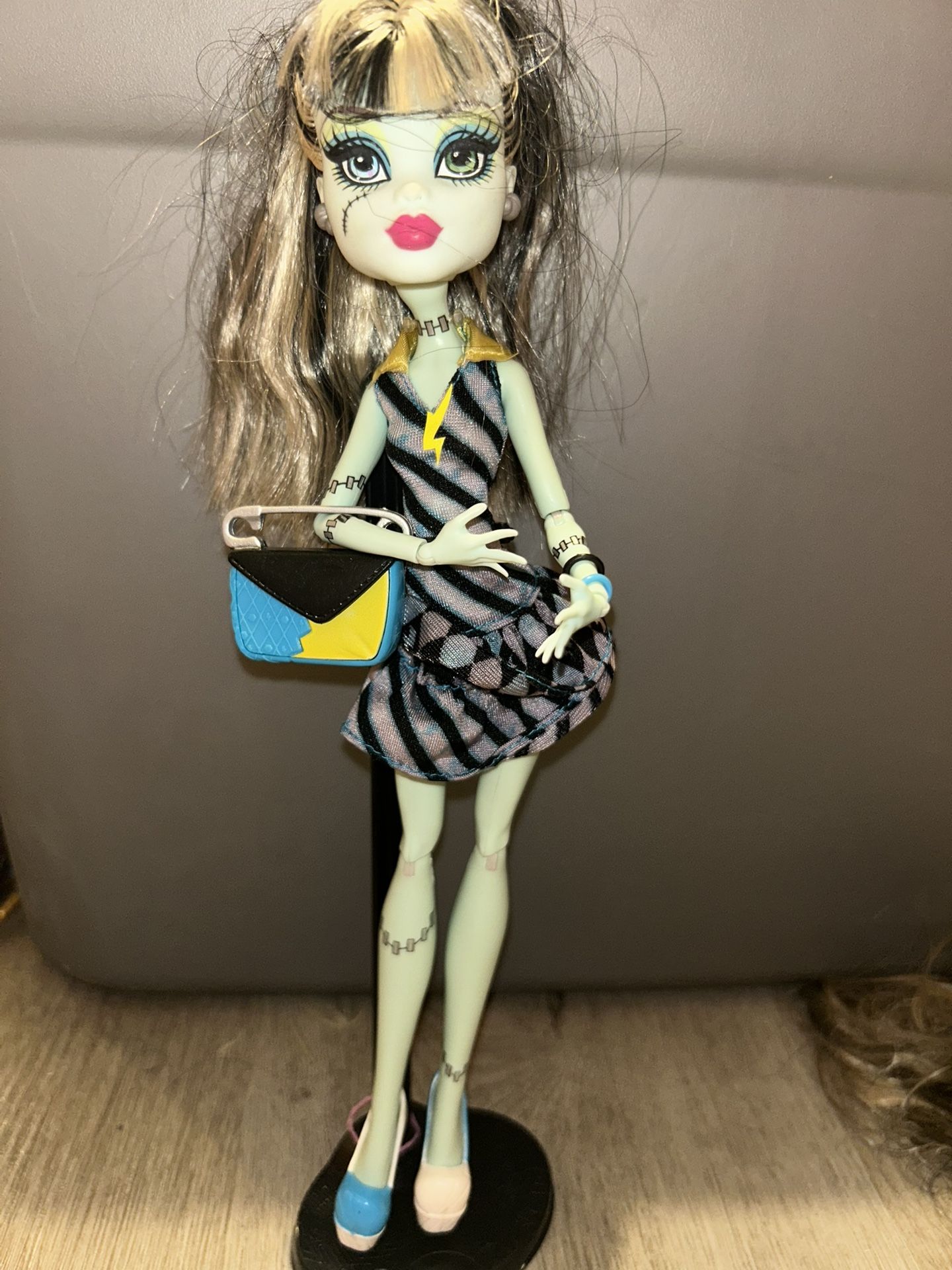 Monster High Picture Day Frankie Stein