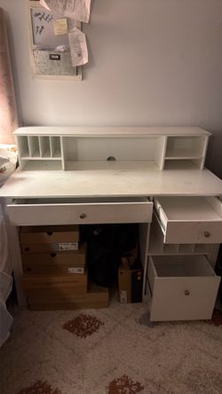 White desk with hutch