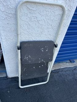 Stepstool 20 bucks