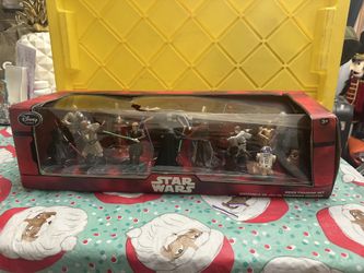 Attention Star Wars And Star Trek Collectors