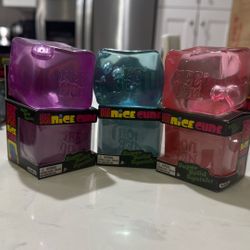Schylling Needoh Nice Cube 