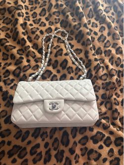 White c bag
