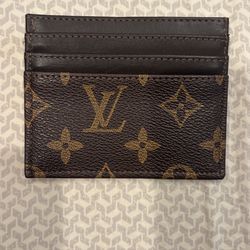 Louis Vuitton Card Holder/ Wallet