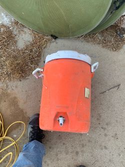 5 gallon water jug