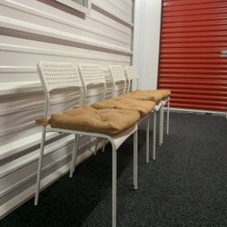 IKEA KITCHEN TABLE + CHAIRS SET 