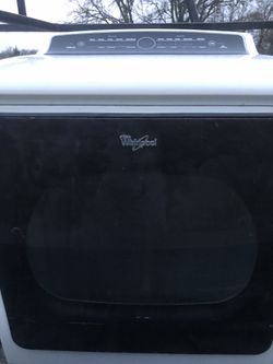 Samsung Washer And Wire pool Dryer