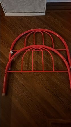 Twin size bed frame