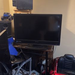 TV 32 Inches  Emerson