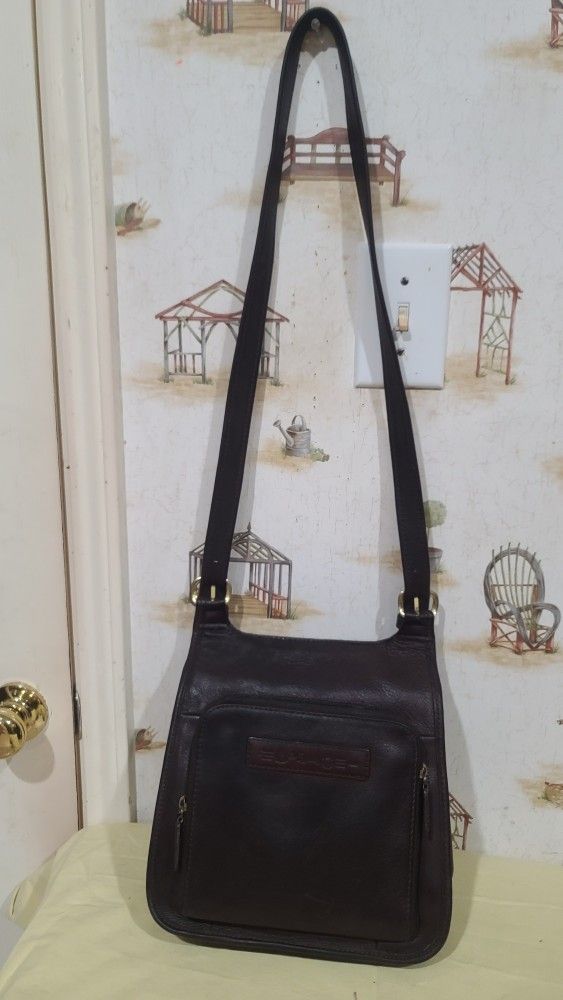 VINTAGE FOSSILS BROWN PEBBLE LEATHER MORGAN CROSSBODY PURSE.