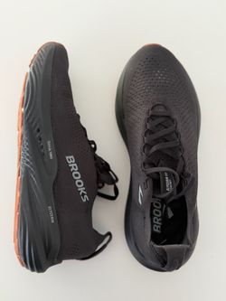 Brooks Glycerin StealthFit 22 Men’s Low Top Lace-Up Athletic Sneaker Black D SIZE 10