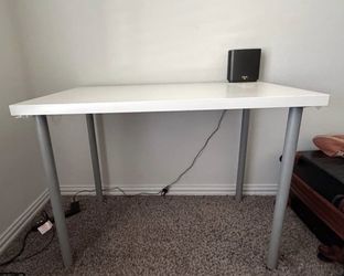 Ikea INNMON / ADILS Table