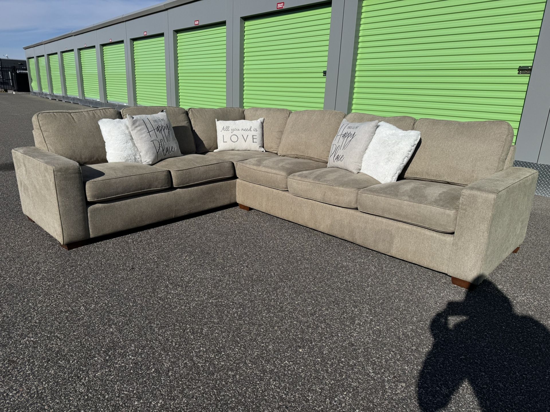 FREE DELIVERY - ThomasVille Sectional Gray Color (Look my Profile for more Options)