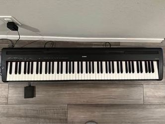 Moving Sale – YAMAHA P-85 Digital Piano