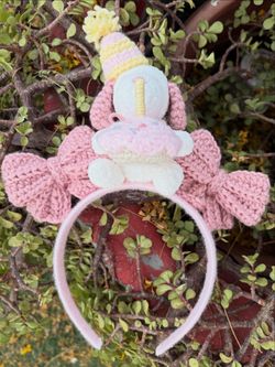 Crochet Snoopy birthday headband