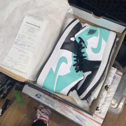 Air Jordan 1