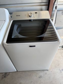 Maytag washer HE 4.7 cuft