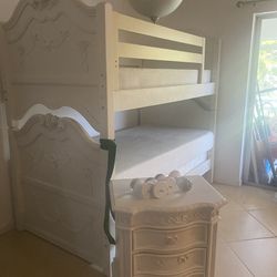 Disney princess bunkbed with matching nightstand